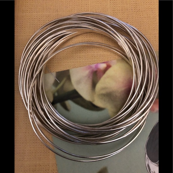 New Silpada Sterling Silver 21 Bangle Salute - Picture 3 of 5